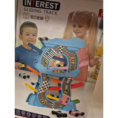 Žaislinė trasa su mašinėlėmis